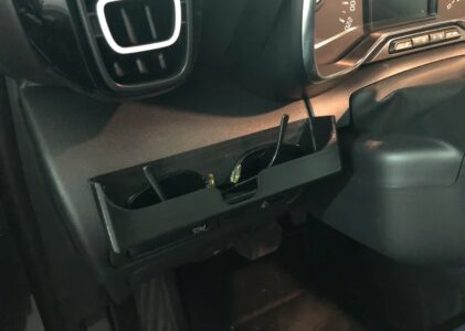 [Création] Support pour lunettes de soleil (C3 Aircross)