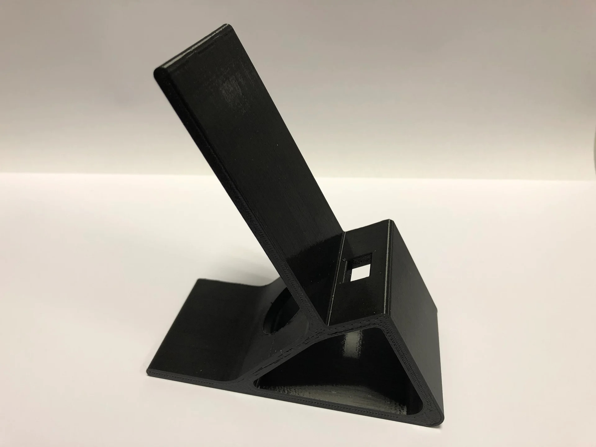 [Création] Support de téléphone