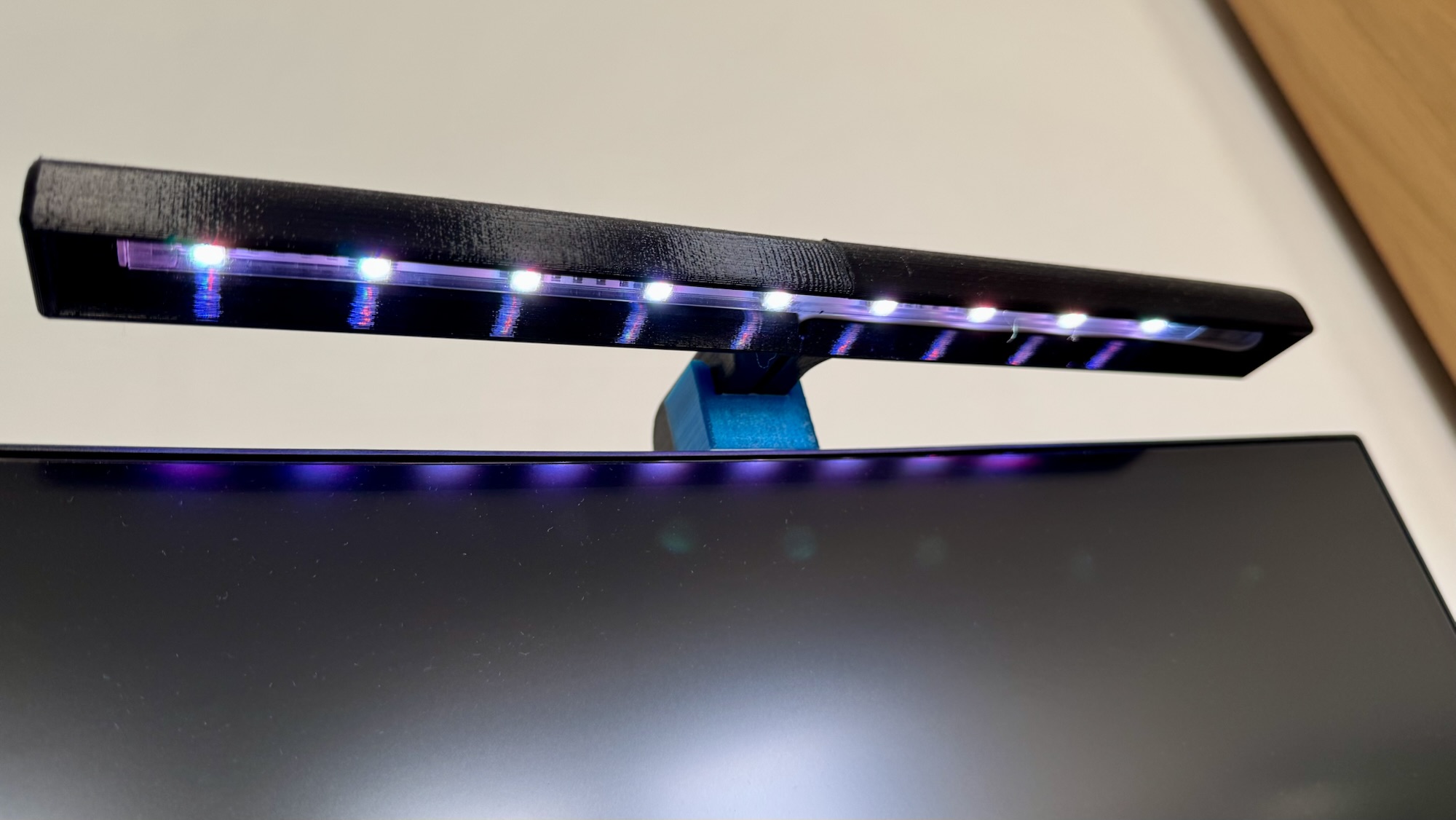[Création] Lampe de Bureau LED