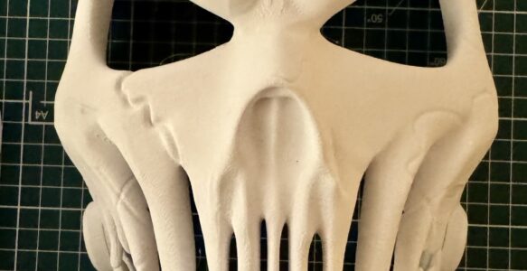 Masques d’halloween, un pour ma fille et l’autre pour moi !!!!!